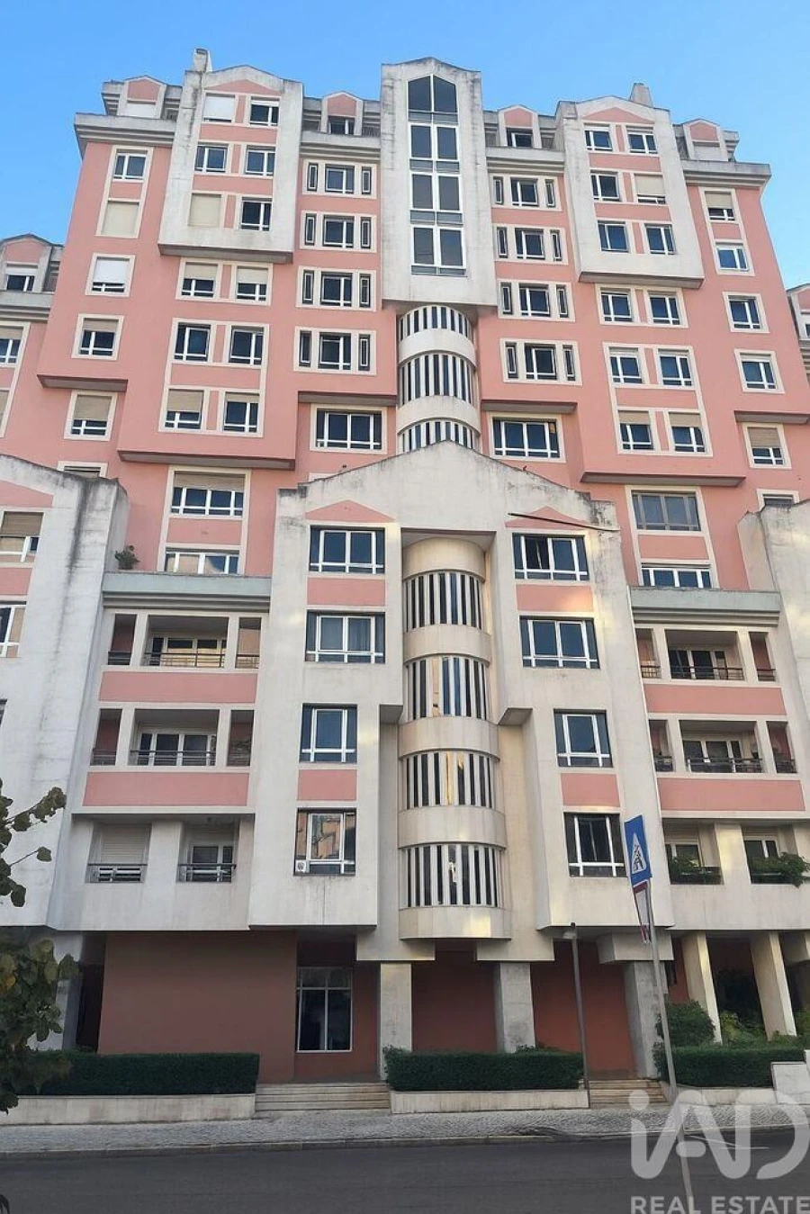 Apartamento T3 para Arrendamento em Lumiar Foto 2