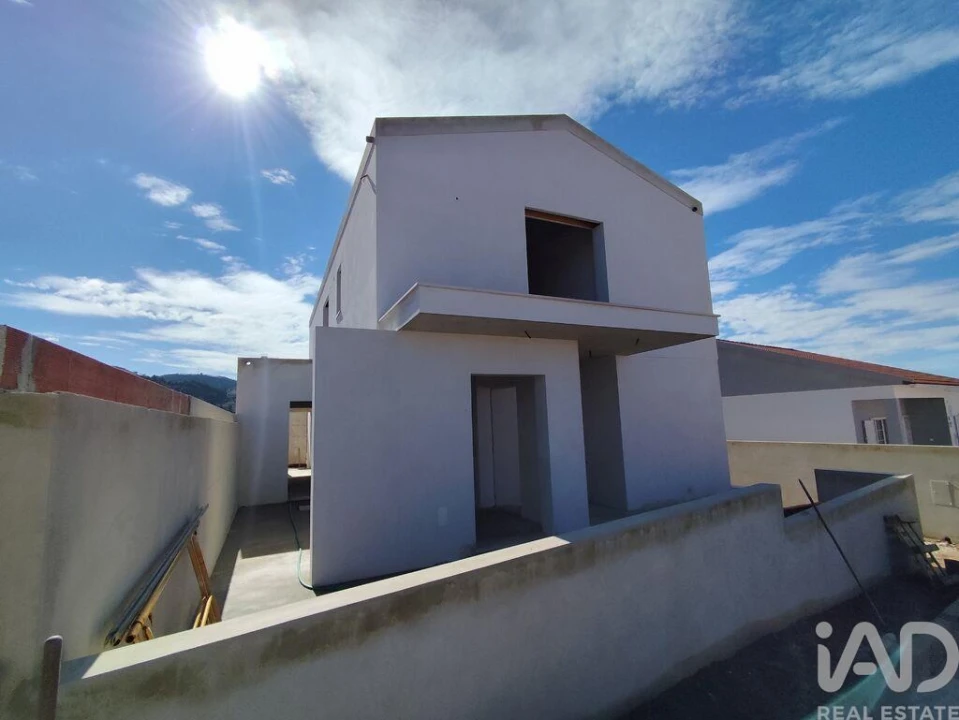 Moradia T3 para Venda em Vilar Foto 3