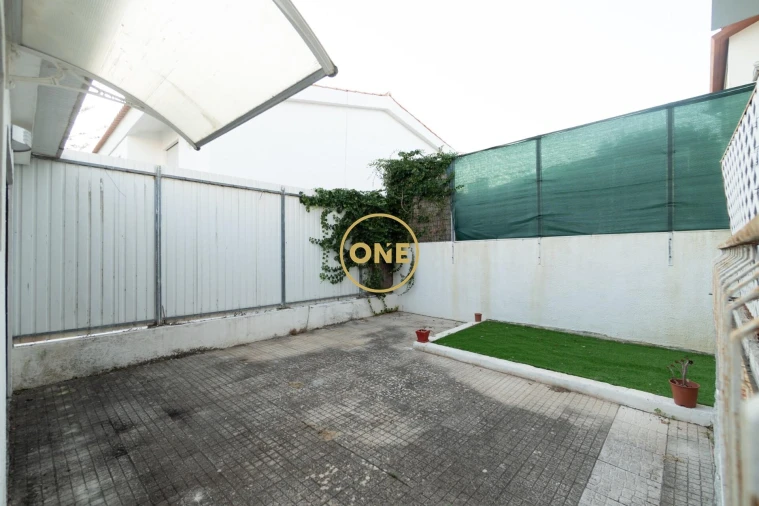 Apartamento T4 para Venda em Cascais e Estoril Foto 35