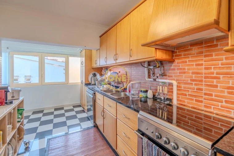 Apartamento T4 para Venda em Cascais e Estoril Foto 25