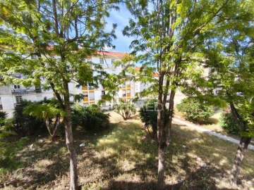 Apartamento T3 para Venda em Laranjeiro e Feijó