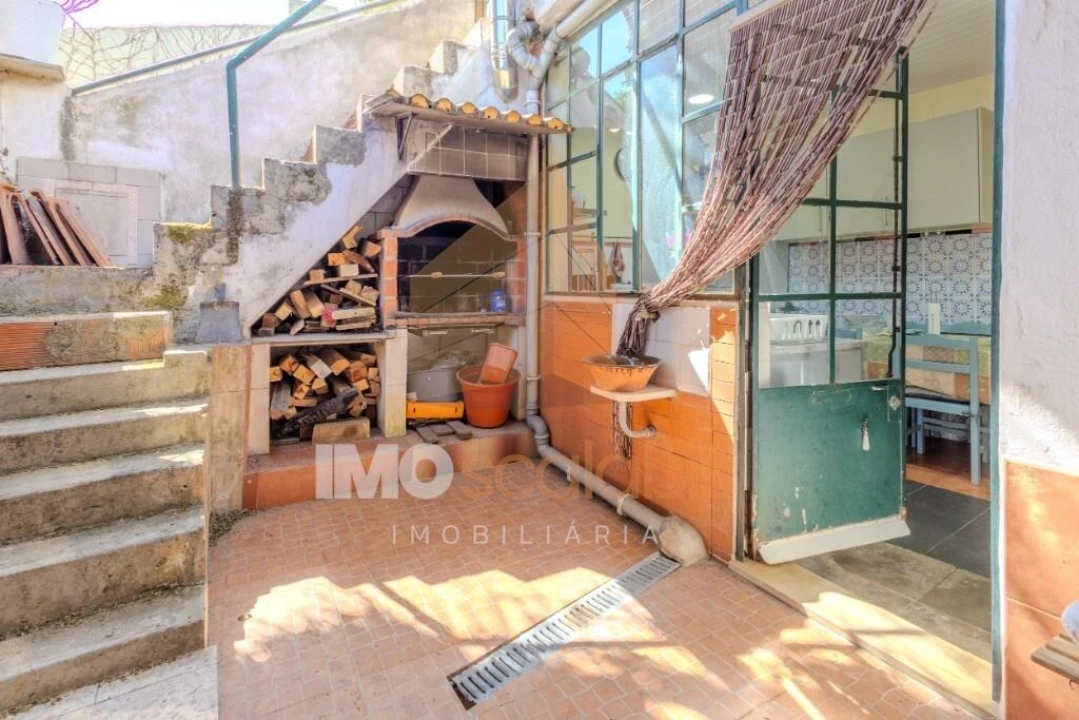 Moradia T5 para Venda em Romeira e Várzea Foto 35