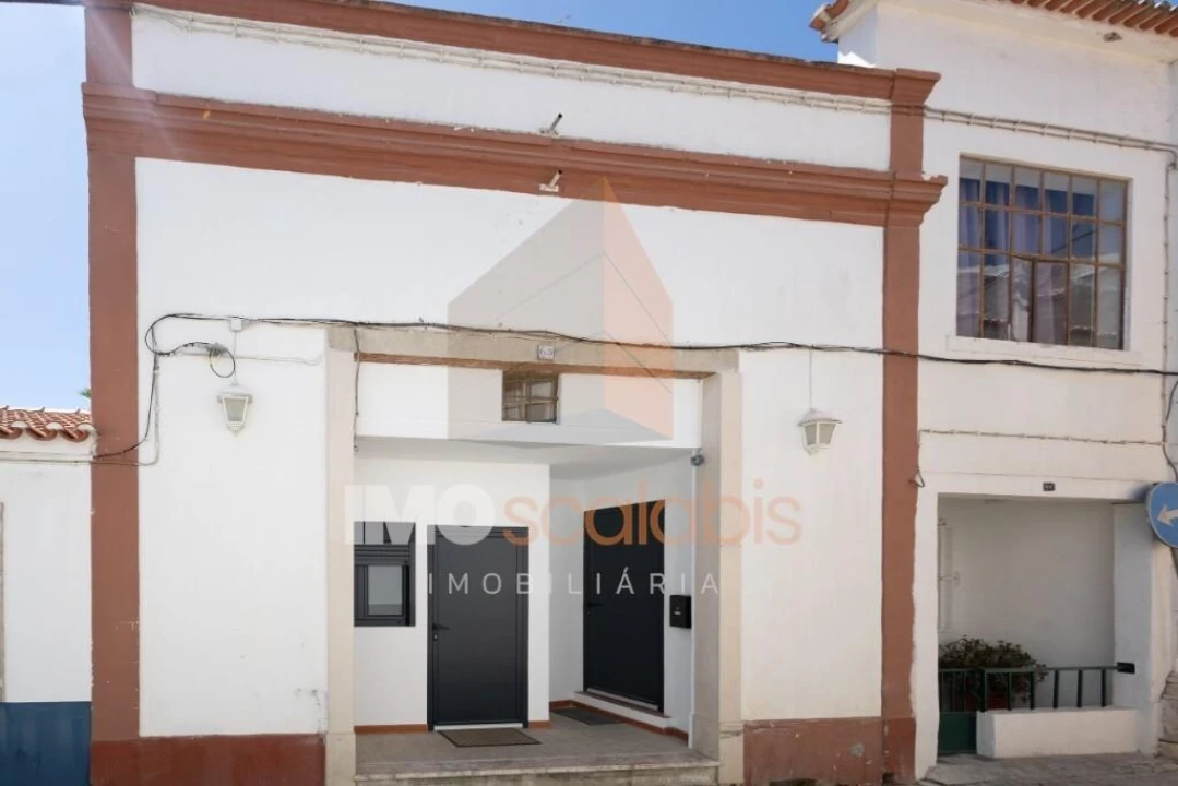 Moradia T5 para Venda em Romeira e Várzea Foto 11