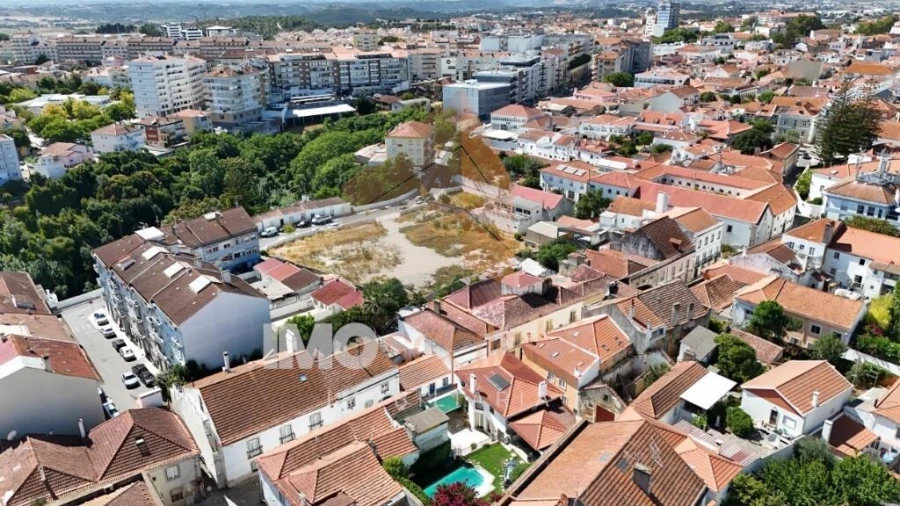 Moradia T5 para Venda em Romeira e Várzea Foto 5