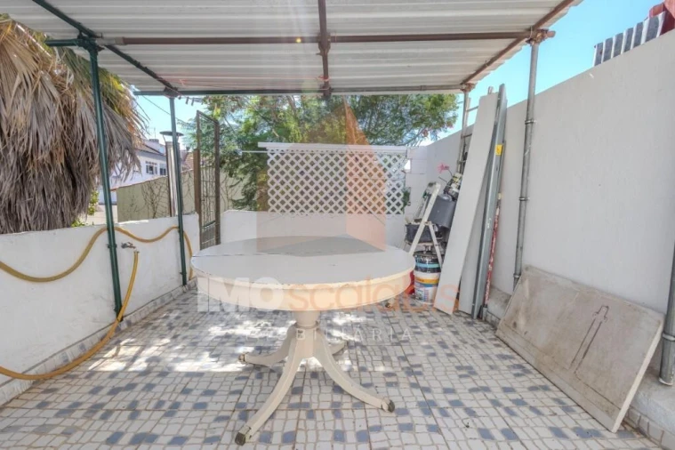 Moradia T5 para Venda em Romeira e Várzea Foto 46