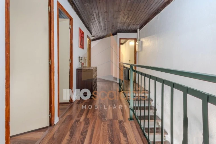 Moradia T5 para Venda em Romeira e Várzea Foto 36