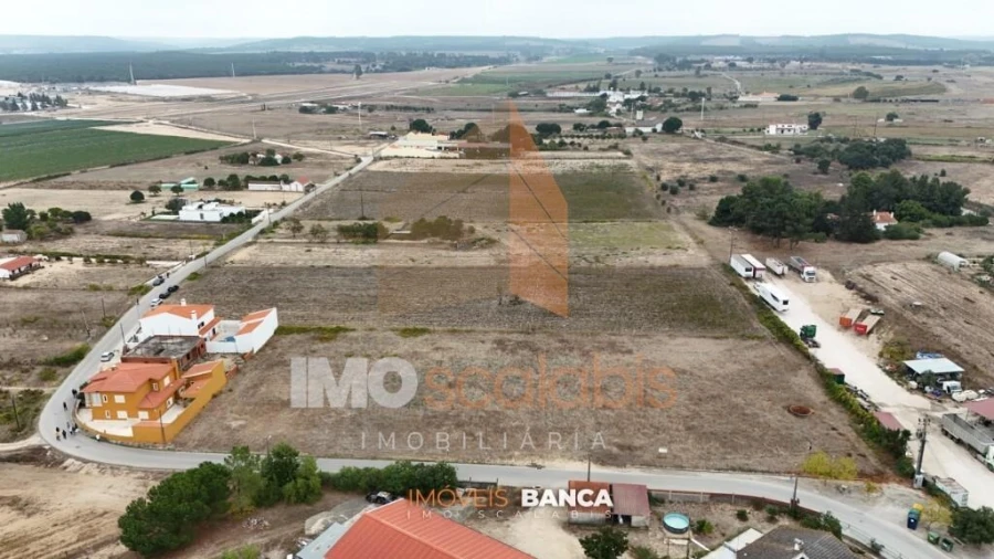 Terreno para Venda em Alpiarça Foto 3