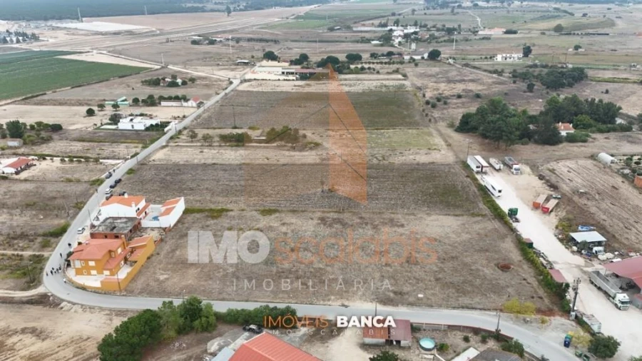 Terreno para Venda em Alpiarça Foto 4
