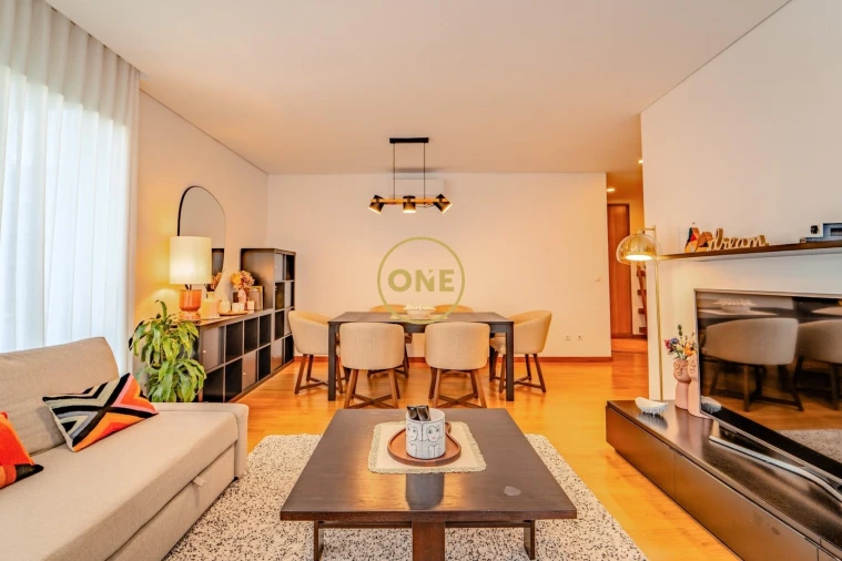 Apartamento T2 para Venda em Ponta Delgada (São José) Foto 2