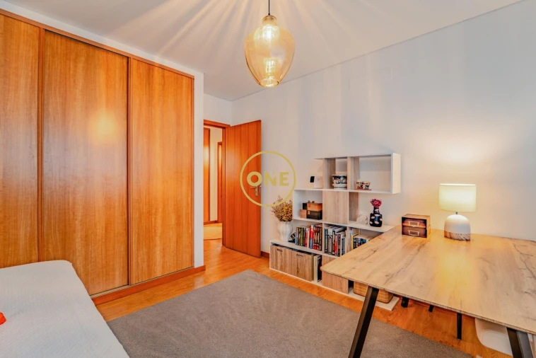 Apartamento T2 para Venda em Ponta Delgada (São José) Foto 14