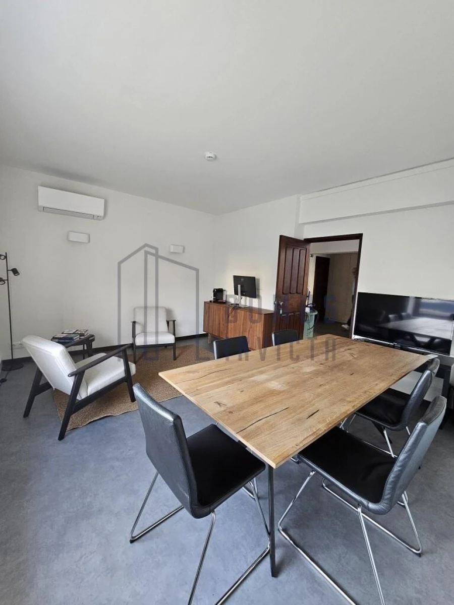 Escritório para Arrendamento em Ramalde Foto 2