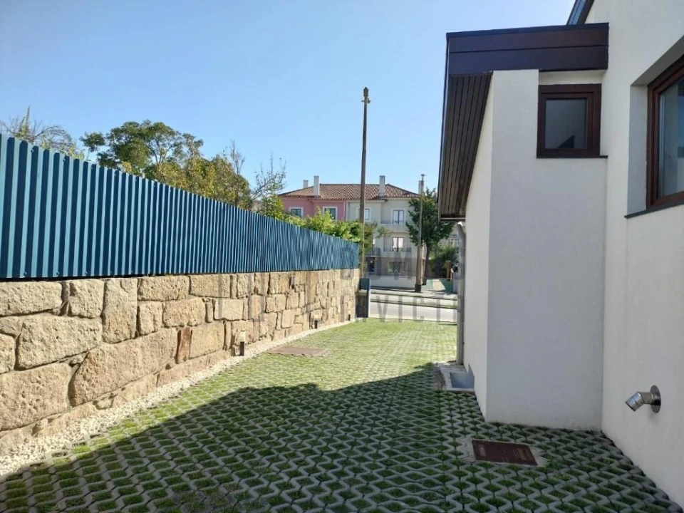 Escritório para Arrendamento em Ramalde Foto 15