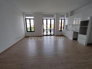 Apartamento T2 para Venda em Ovar, São João, Arada e São Vicente de Pereira Jusã