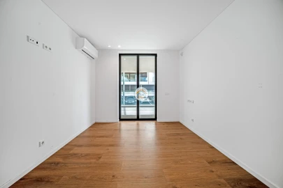 Apartamento T4 para Venda em Olhão
