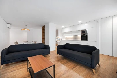 Apartamento T4 para Venda em Olhão
