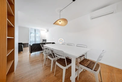 Apartamento T4 para Venda em Olhão