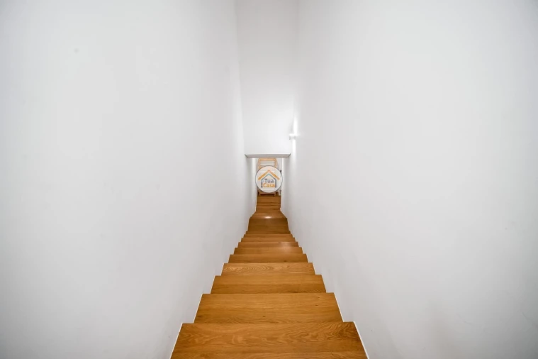 Apartamento T4 para Venda em Olhão Foto 31
