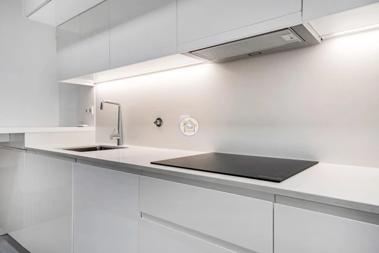 Apartamento T4 para Venda em Olhão Foto 9