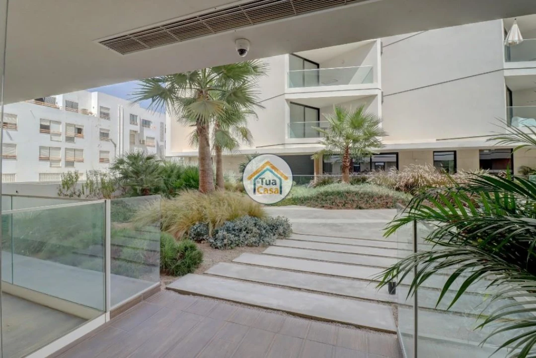 Apartamento T4 para Venda em Olhão Foto 42