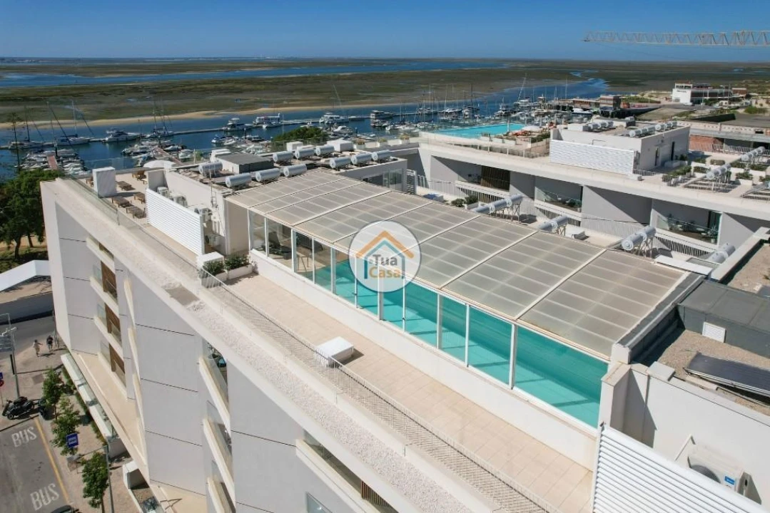 Apartamento T4 para Venda em Olhão Foto 48