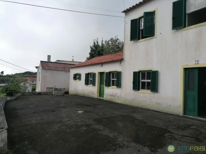 Moradia T4 para Venda em Pedro Miguel Foto 5
