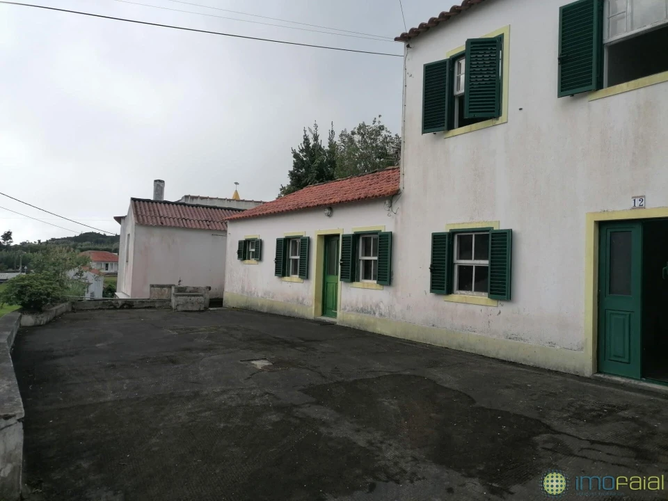 Moradia T4 para Venda em Pedro Miguel Foto 5