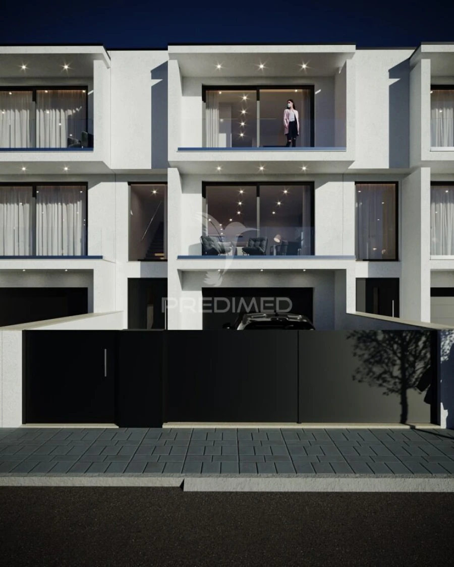 Moradia T3 para Venda em Real, Dume e Semelhe Foto 1