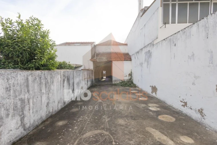 Moradia T3 para Venda em Almeirim Foto 29