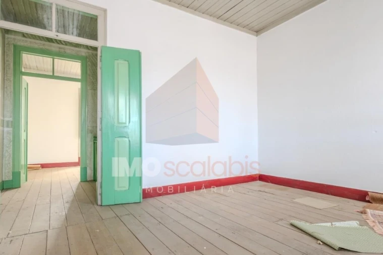 Moradia T3 para Venda em Almeirim Foto 23