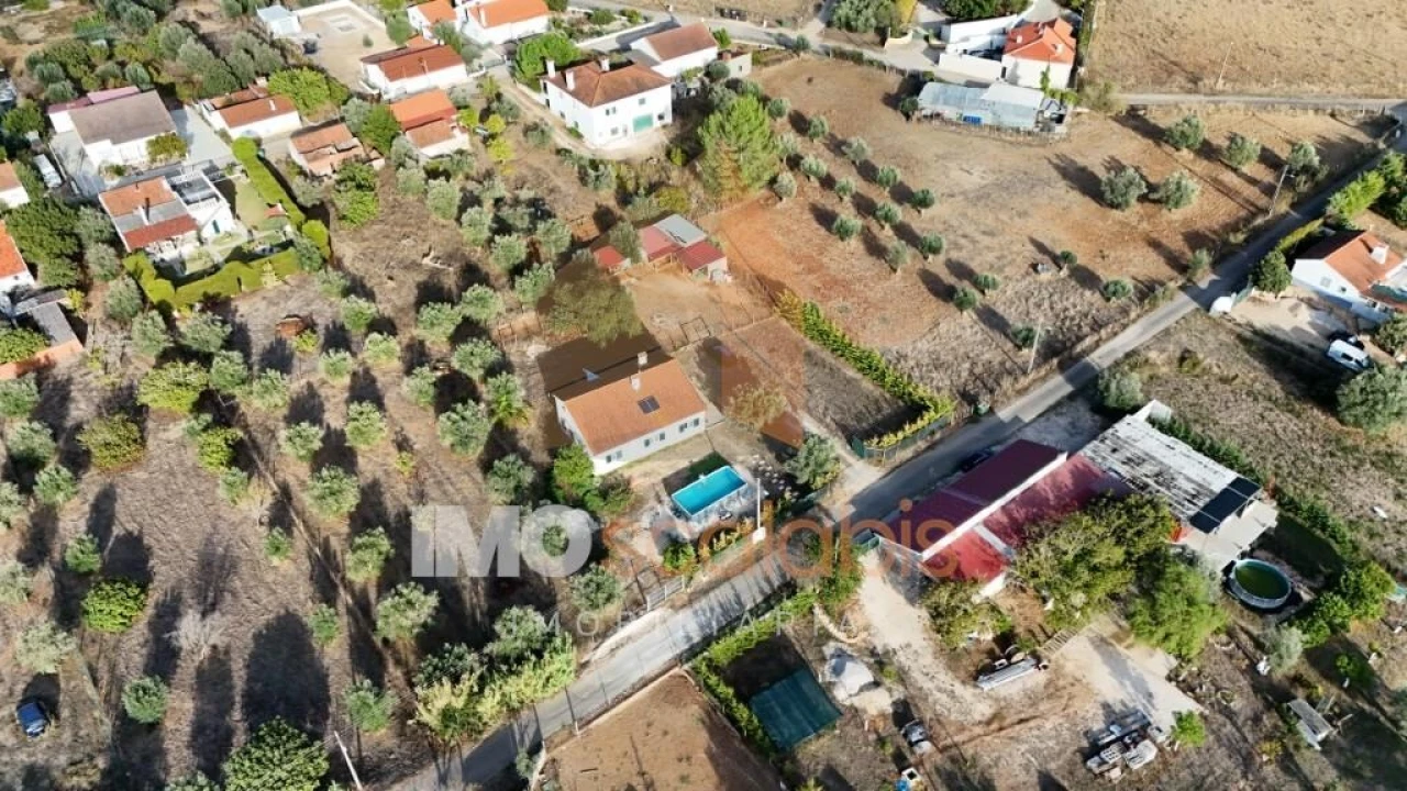 Moradia T3 para Venda em São Vicente do Paul e Vale de Figueira Foto 4