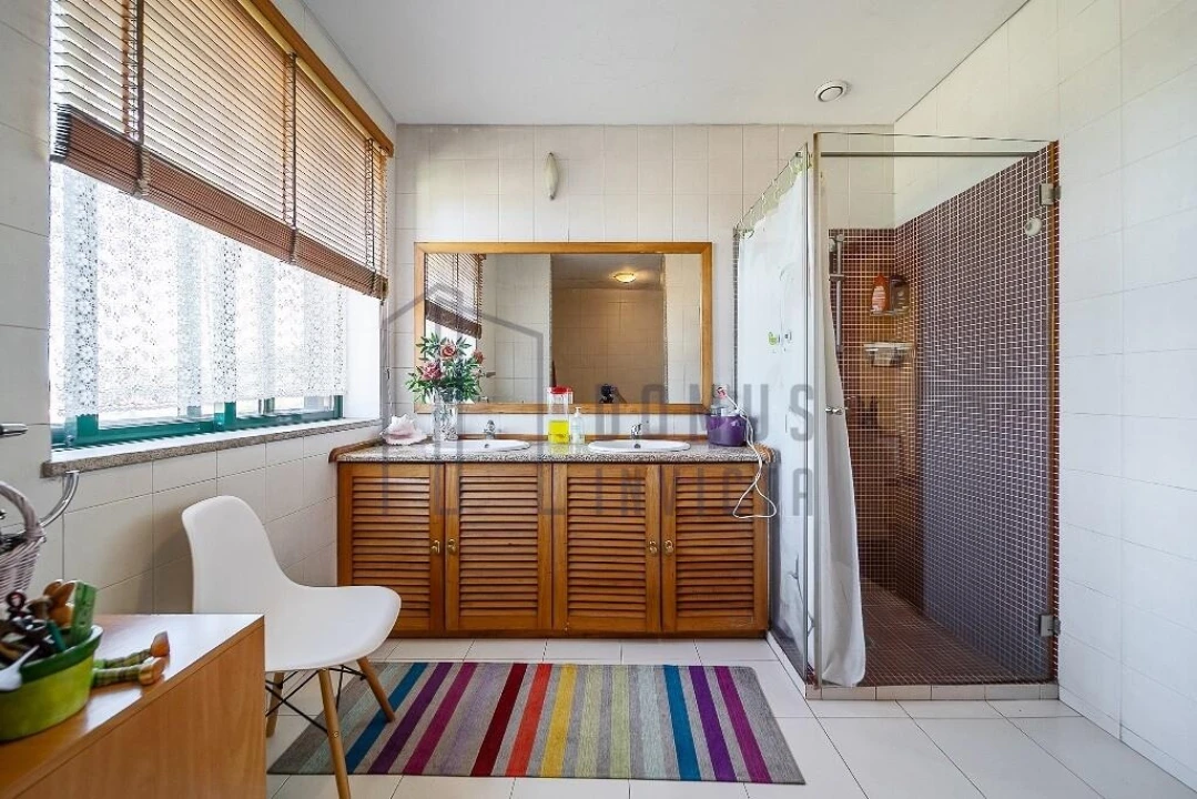 Quinta T5 para Venda em Pedroso e Seixezelo Foto 35