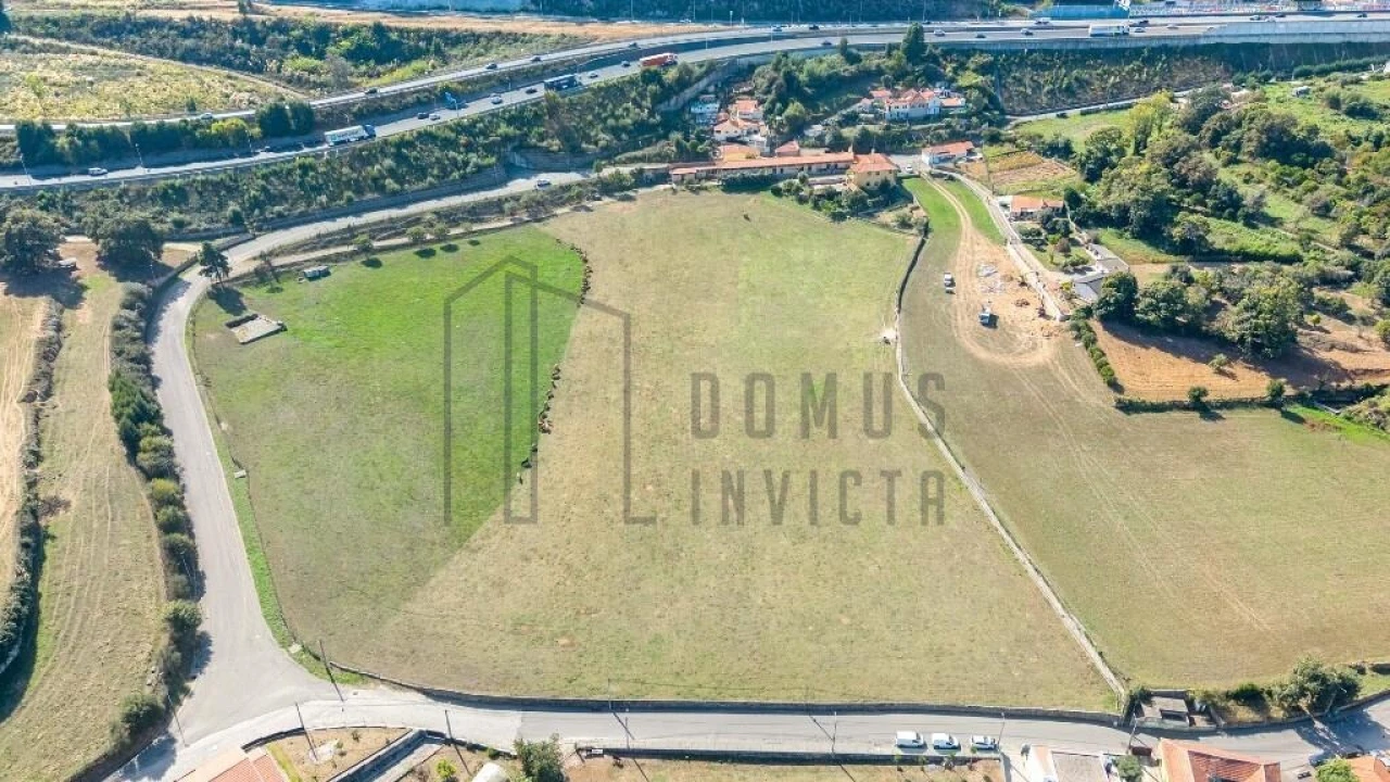 Quinta T5 para Venda em Pedroso e Seixezelo Foto 57