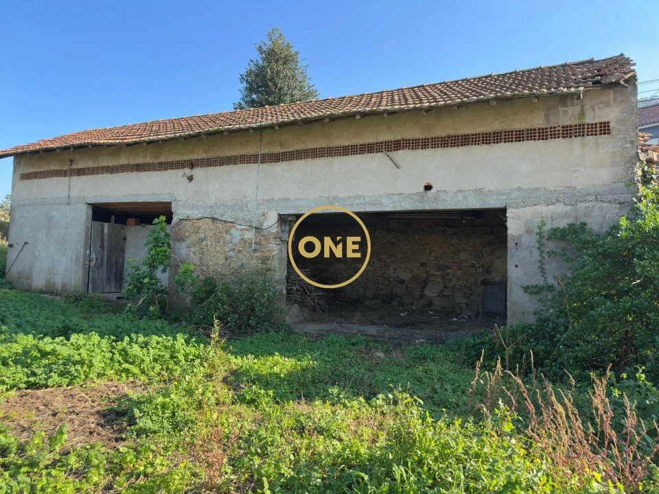 Moradia T3 para Venda em Laundos Foto 19