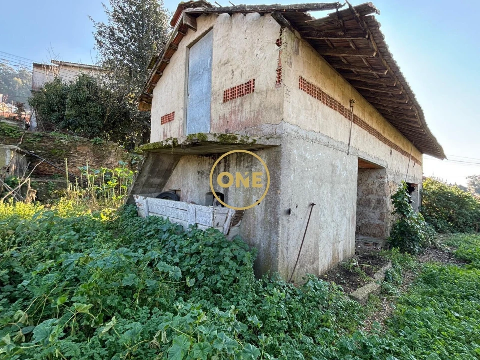 Moradia T3 para Venda em Laundos Foto 25