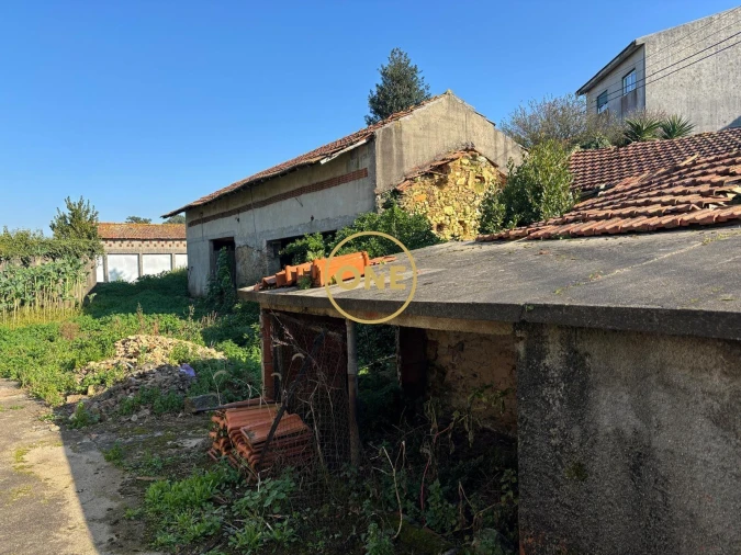 Moradia T3 para Venda em Laundos Foto 14