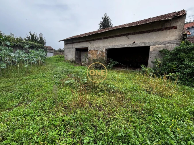 Moradia T3 para Venda em Laundos Foto 40