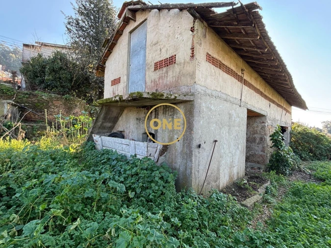 Moradia T3 para Venda em Laundos Foto 25