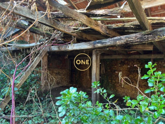 Moradia T3 para Venda em Laundos Foto 30