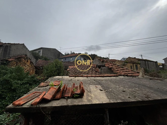 Moradia T3 para Venda em Laundos Foto 38