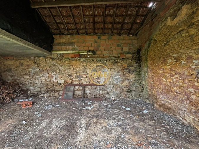 Moradia T3 para Venda em Laundos Foto 34