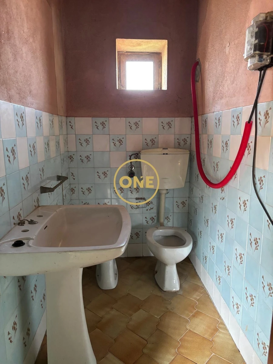 Moradia T3 para Venda em Laundos Foto 5