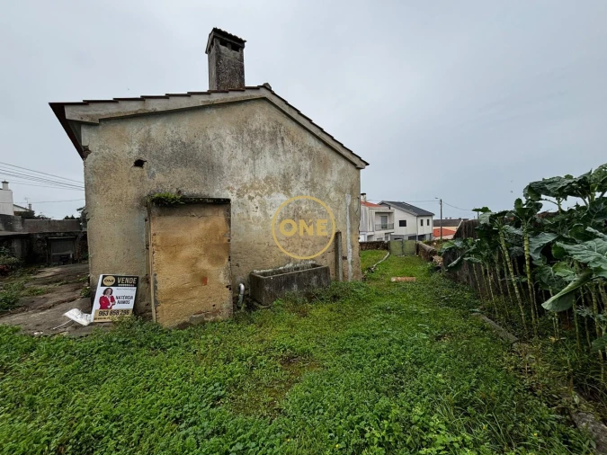 Moradia T3 para Venda em Laundos Foto 3