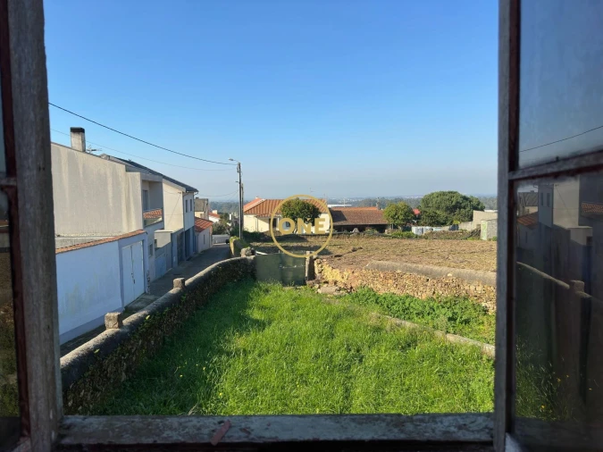 Moradia T3 para Venda em Laundos Foto 12