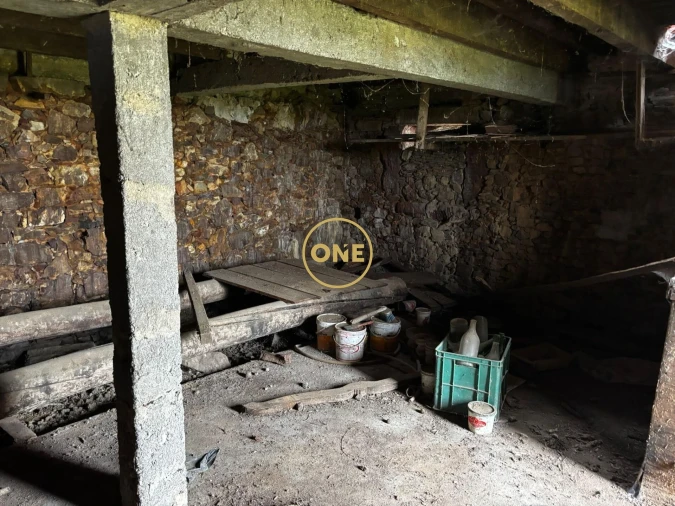 Moradia T3 para Venda em Laundos Foto 42