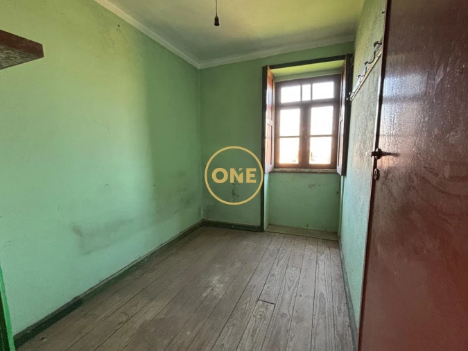 Moradia T3 para Venda em Laundos Foto 6