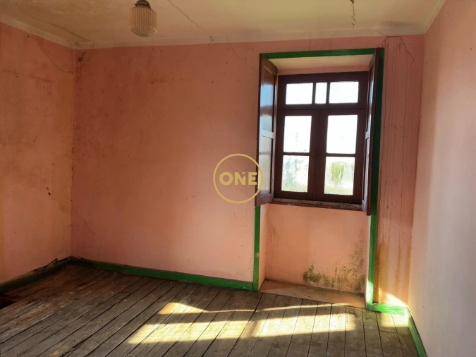 Moradia T3 para Venda em Laundos Foto 9