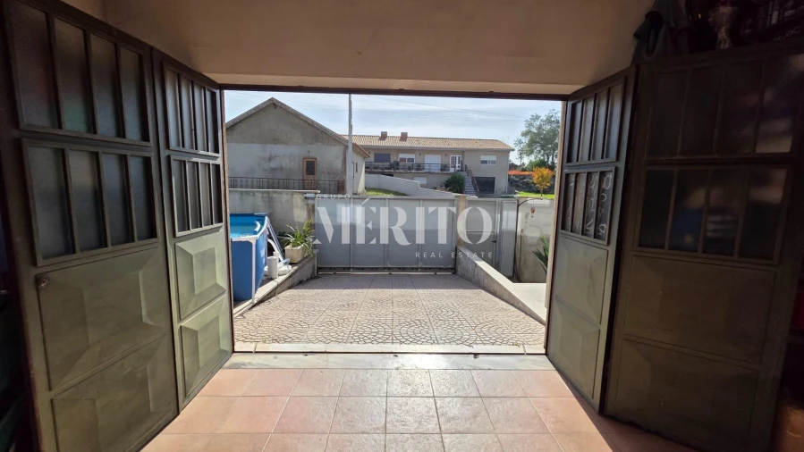 Moradia T3 para Venda em Pousa Foto 35