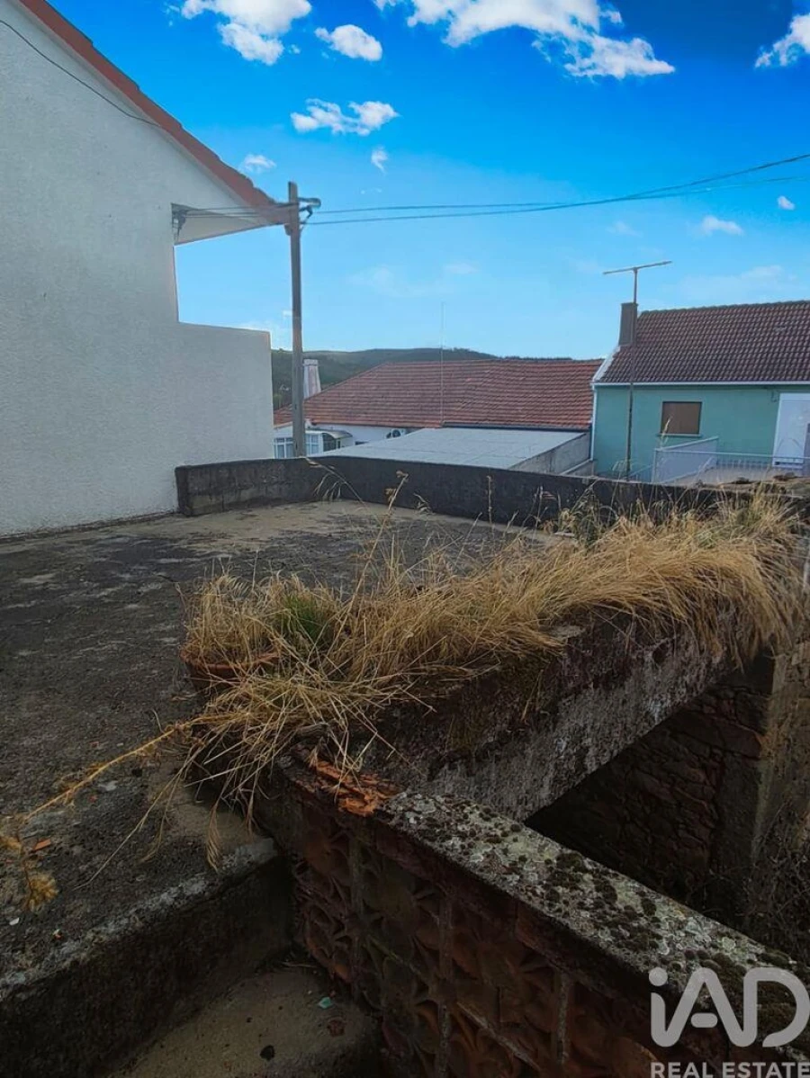 Moradia T2 para Venda em Aldeia Velha Foto 14