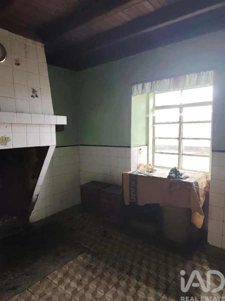 Moradia T2 para Venda em Aldeia Velha Foto 19