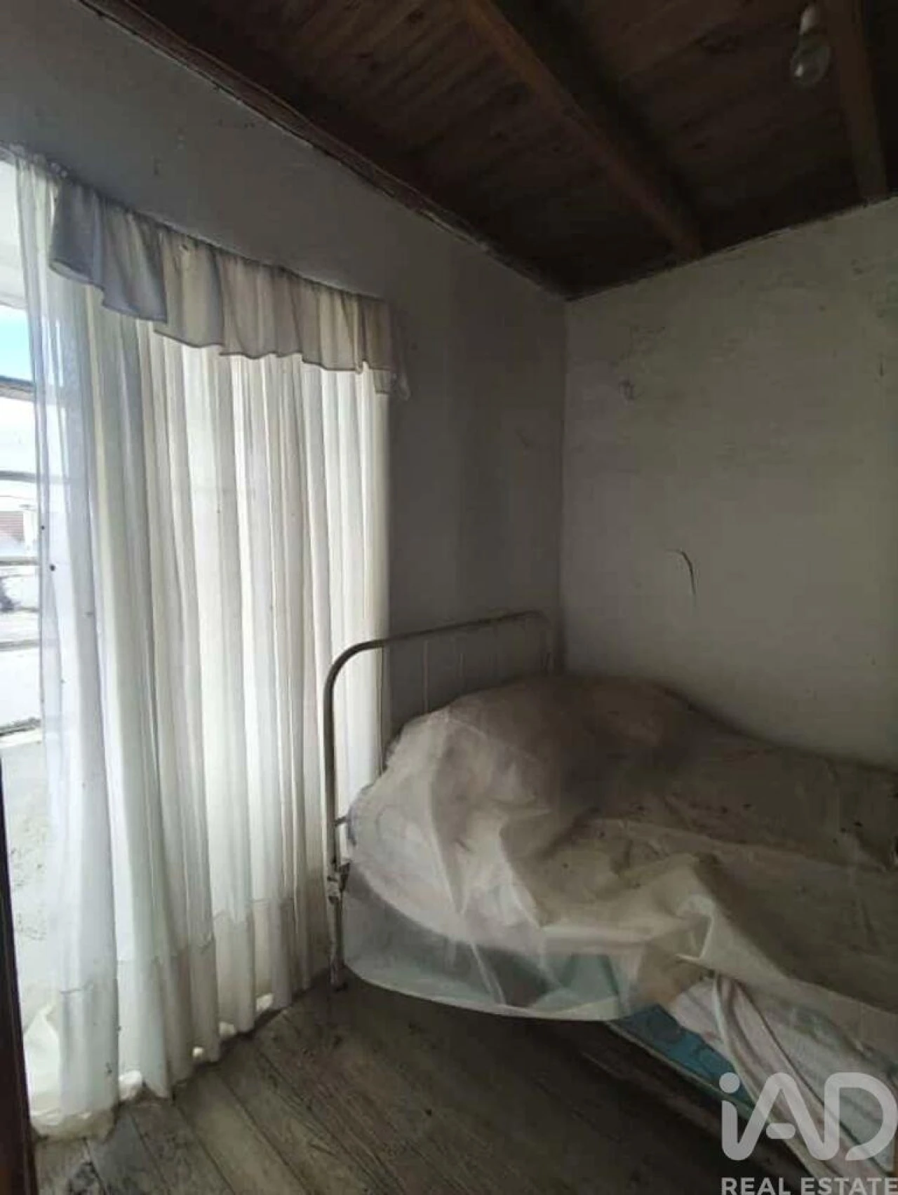 Moradia T2 para Venda em Aldeia Velha Foto 23